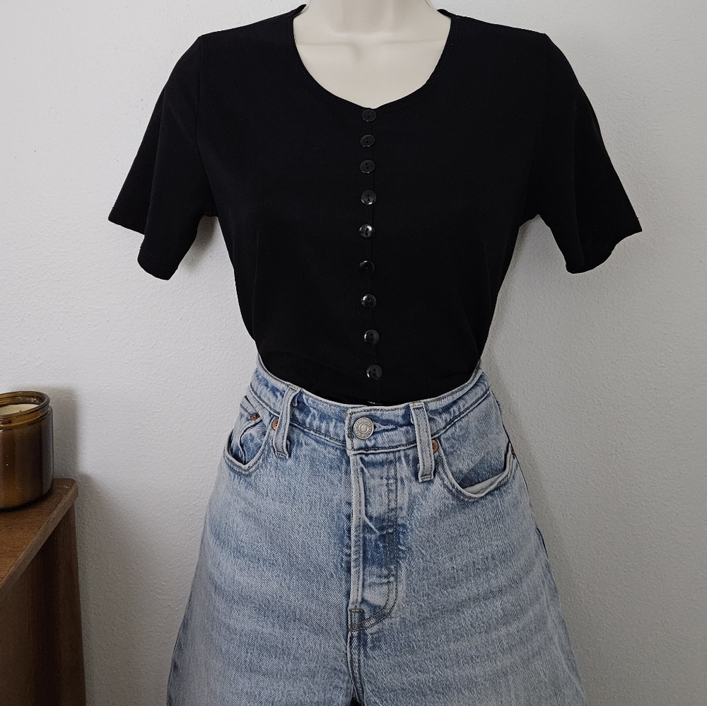 vtg slinky 90s y2k goth whimsigoth grunge boho indie urban button tee top